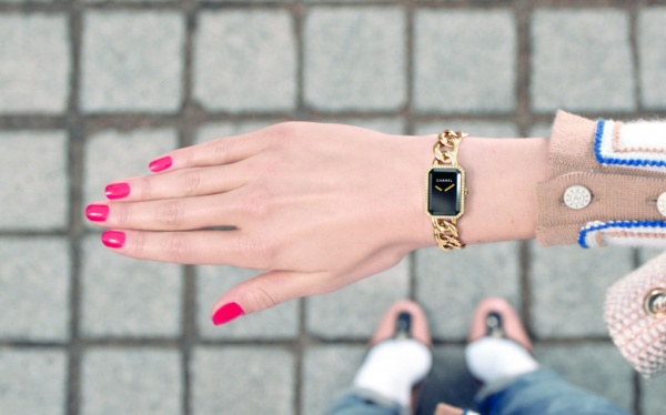 Vintage Chanel Quartz Premiere Yellow Gold Fashion Watch with Integral Gold  Band