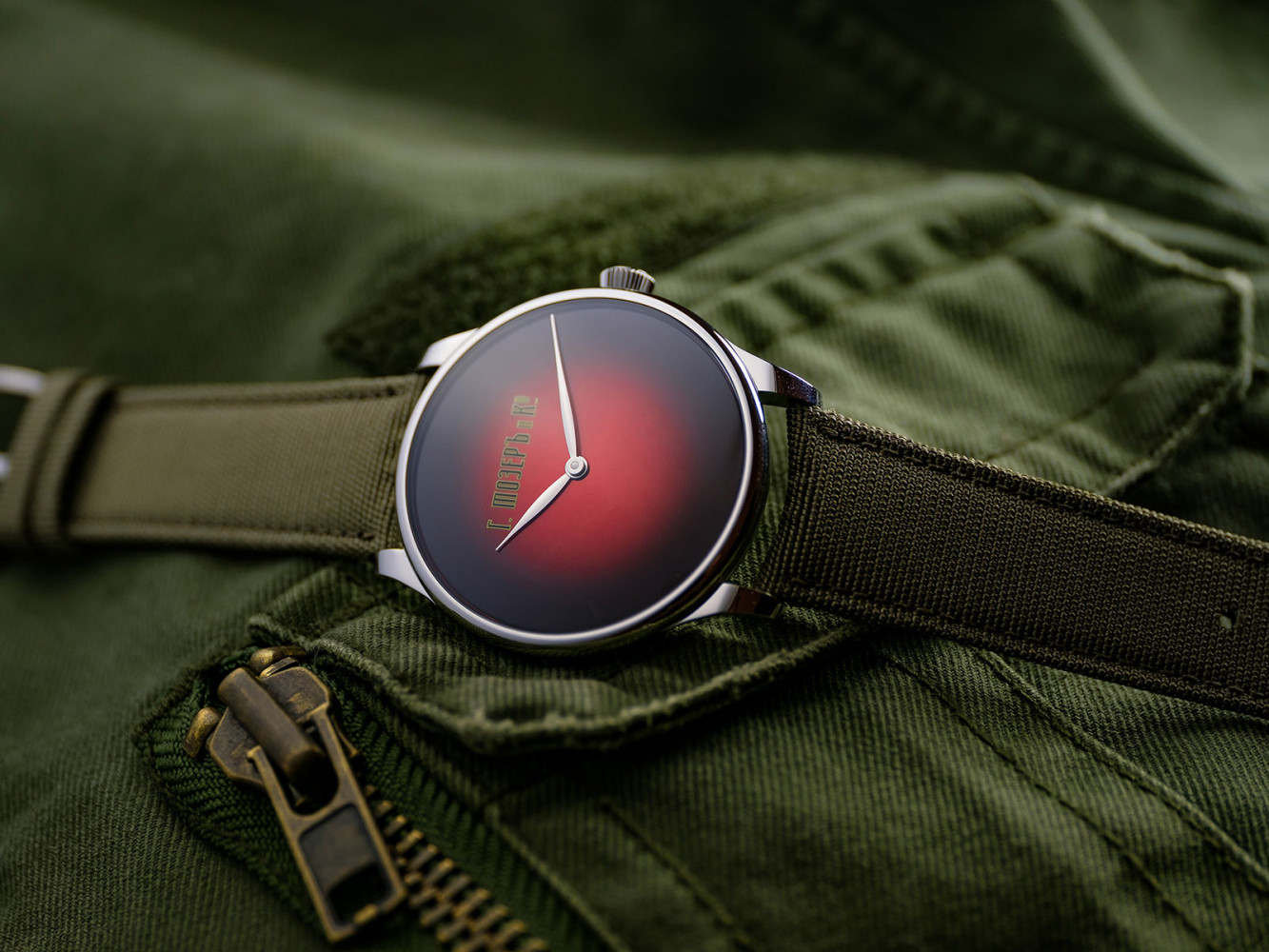 H. Moser & Cie Venturer XL Stoletniy Krasniy