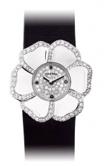 Chanel Les Intemporelles de Chanel Camelia H1190
